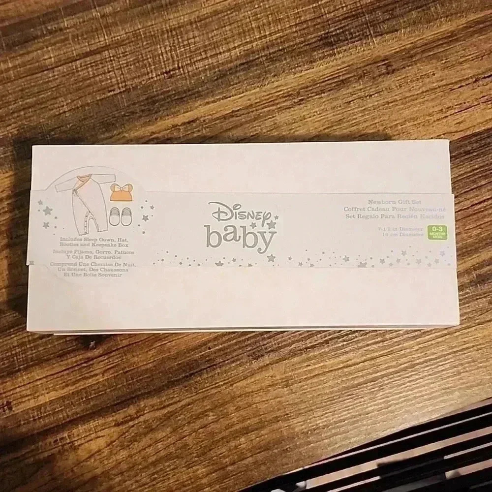 Disney Baby Gift Set 0-3M